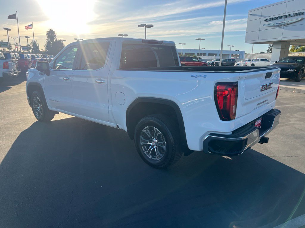 Used 2025 GMC Sierra 1500 SLT AWD/4WD image 15