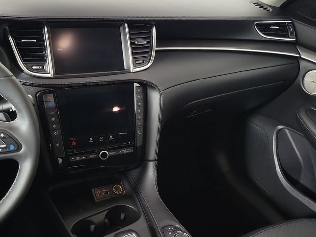 Certified 2024 INFINITI QX50 Luxe FWD image 13