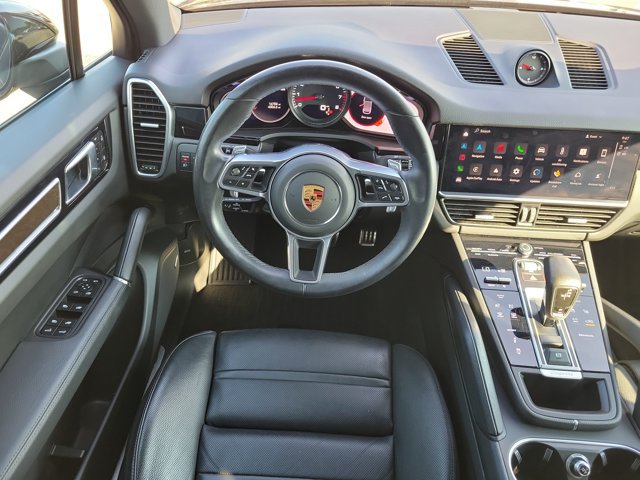 Certified 2023 Porsche Cayenne S Platinum AWD/4WD image 17