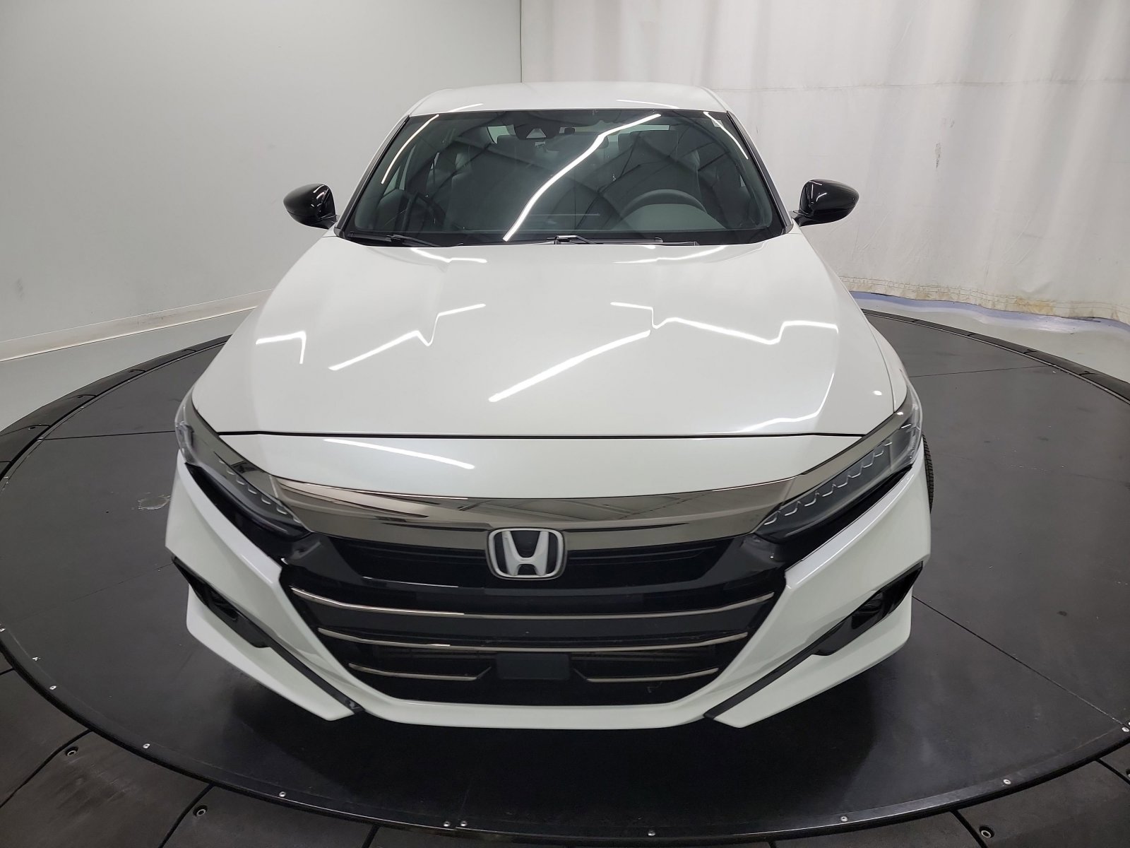 Certified 2021 Honda Accord Sport image 2
