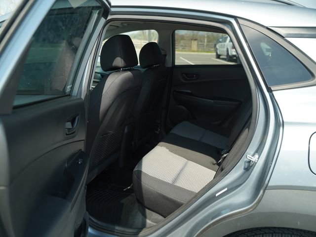 Used 2021 Hyundai Kona SEL image 15