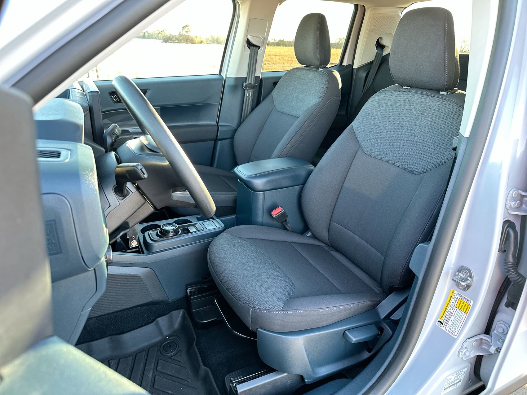 Used 2025 Ford Maverick XL w/ Equipment Group 102A image 11
