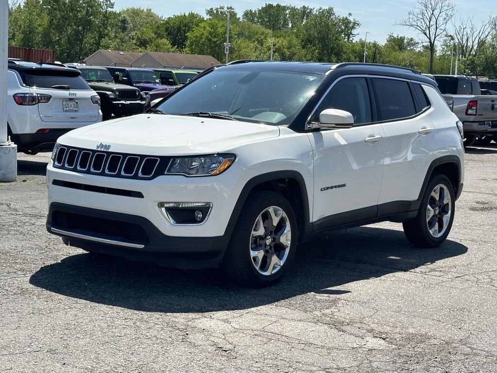Used 2018 Jeep Compass Limited AWD/4WD image 7
