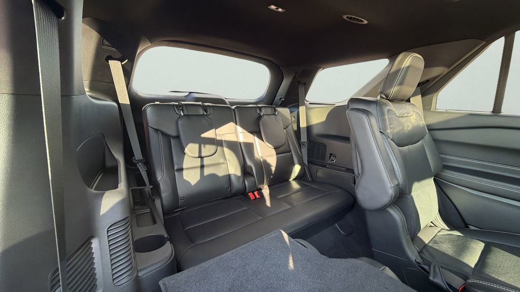 Used 2023 Ford Explorer ST w/ Equipment Group 401A image 13