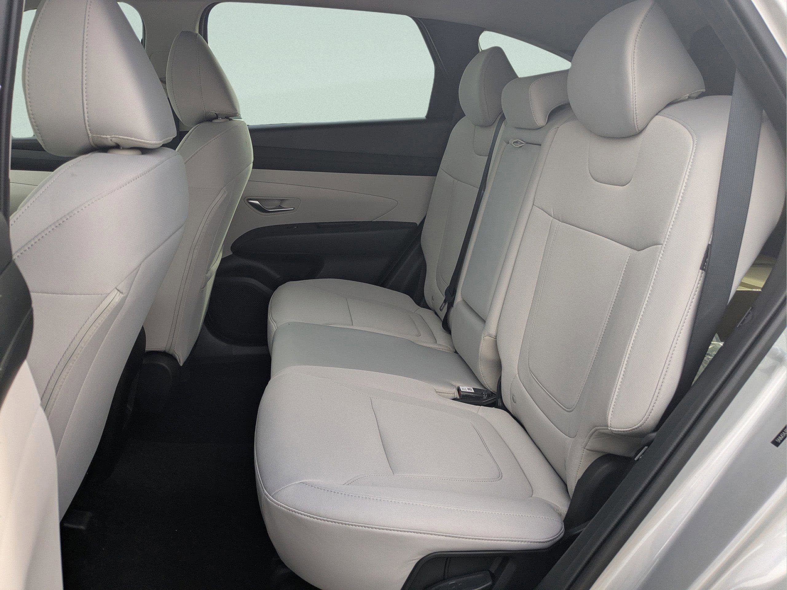 New 2026 Hyundai Tucson SE FWD image 10