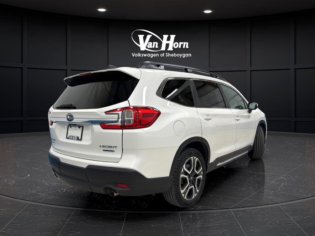 Used 2023 Subaru Ascent Limited image 3
