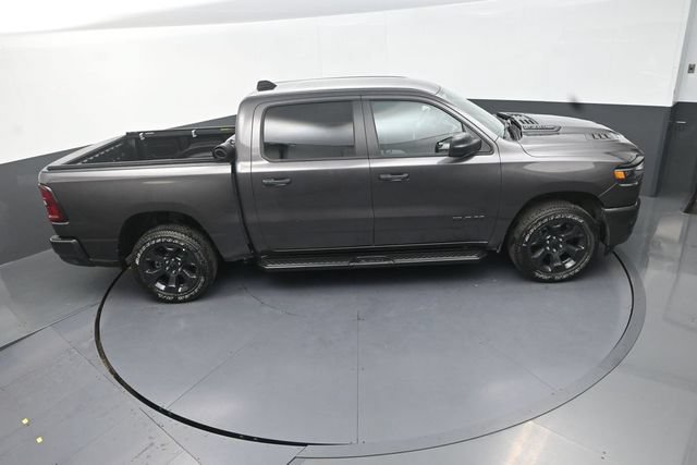 Used 2026 RAM 1500 Express AWD/4WD image 19