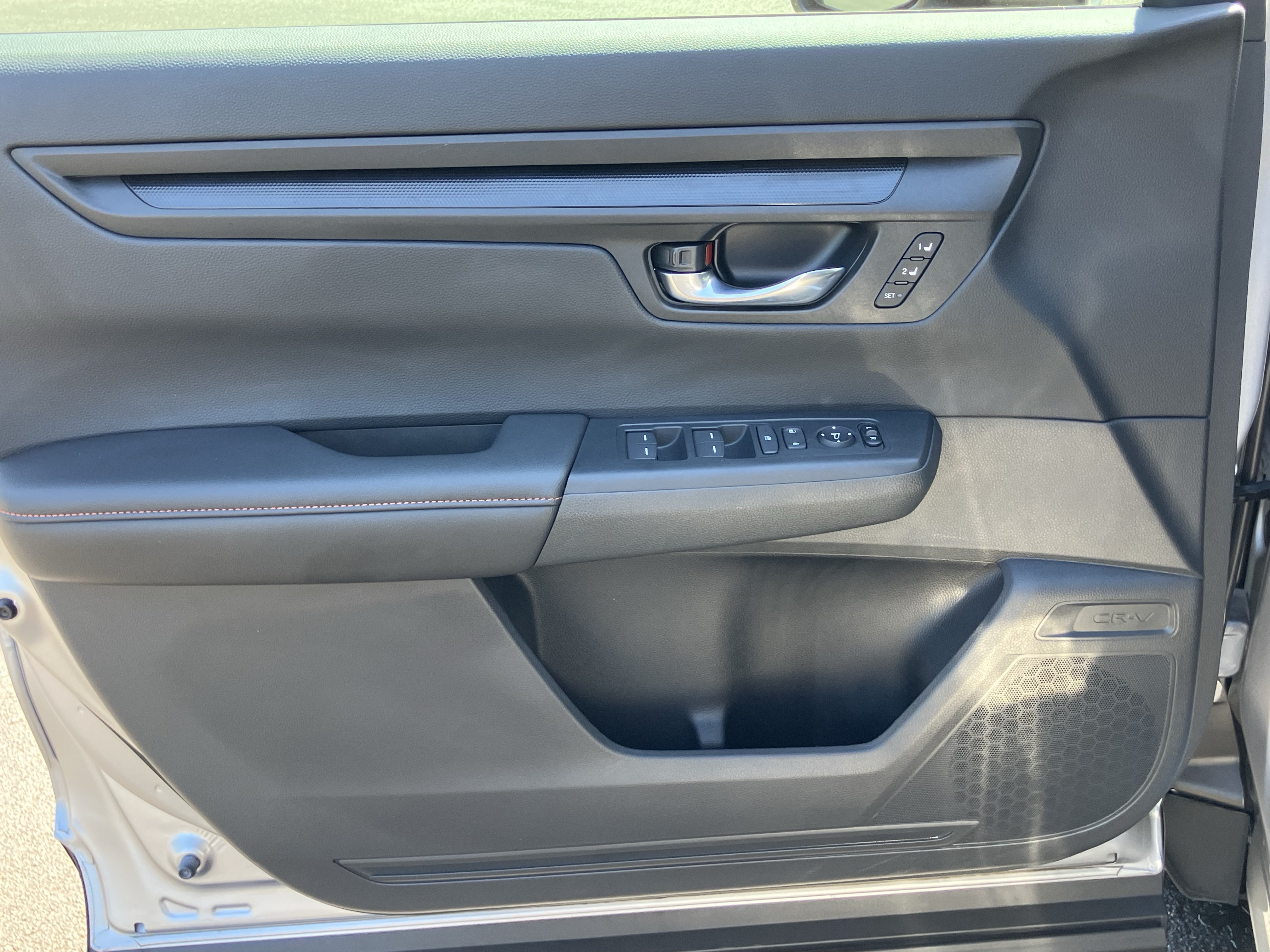 Used 2026 Honda CR-V Sport-L image 14