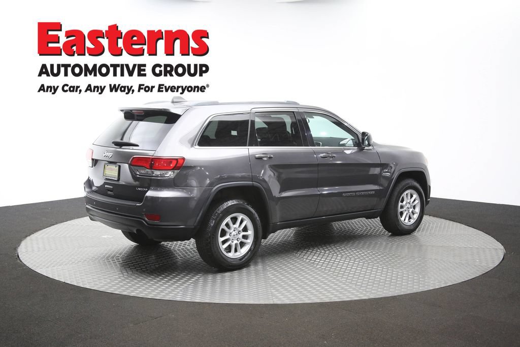 Used 2020 Jeep Grand Cherokee Laredo AWD/4WD image 40