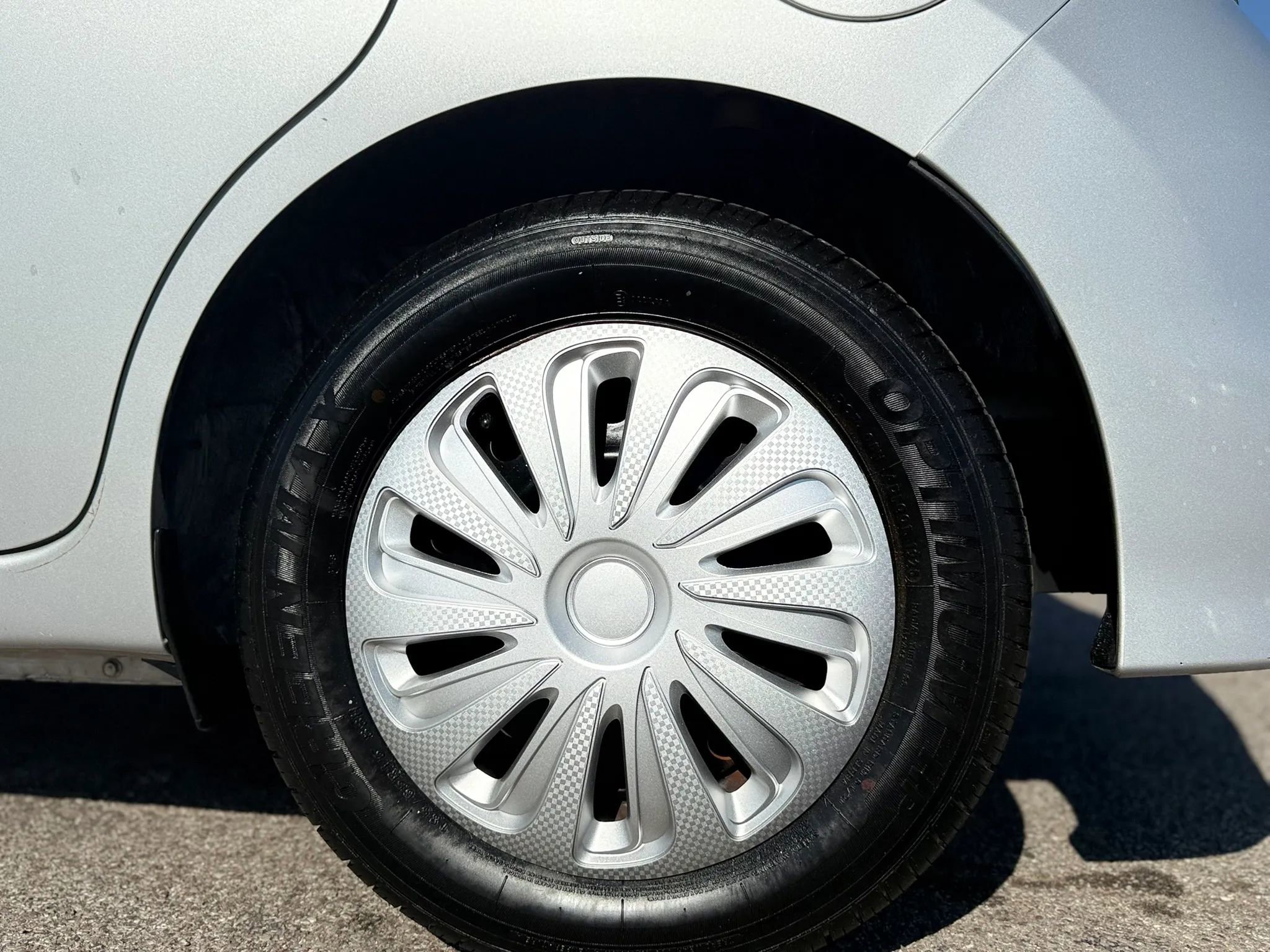 Used 2017 Nissan Versa Note SV image 34