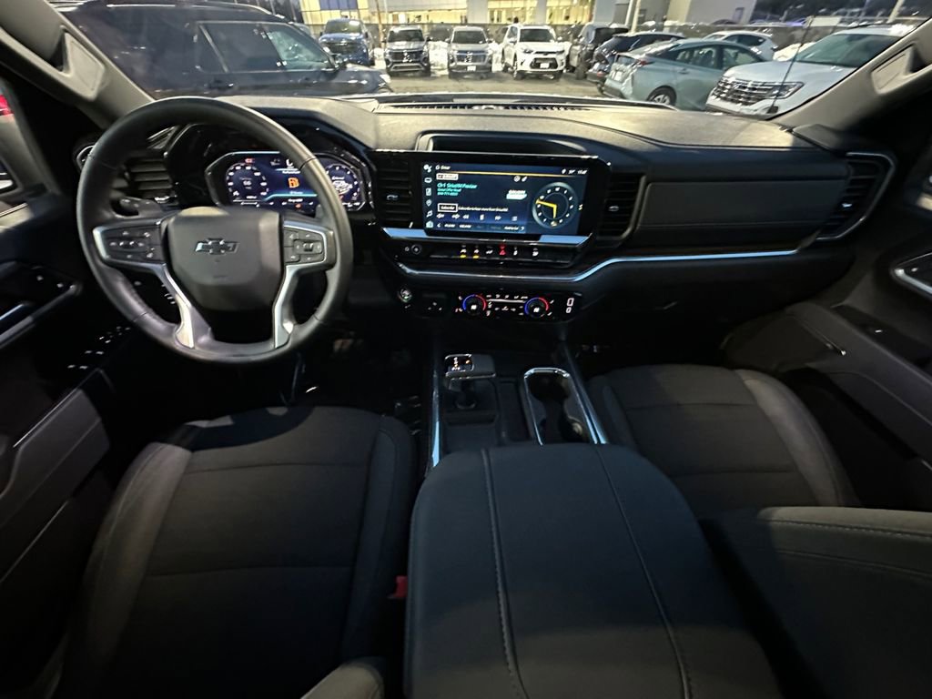 Used 2025 Chevrolet Silverado 1500 RST image 21