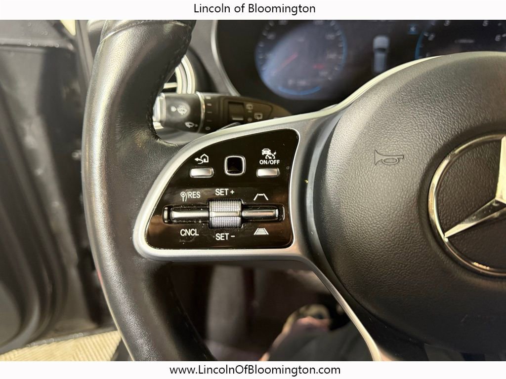 Used 2022 Mercedes-Benz GLC 300 GLC 300 image 24