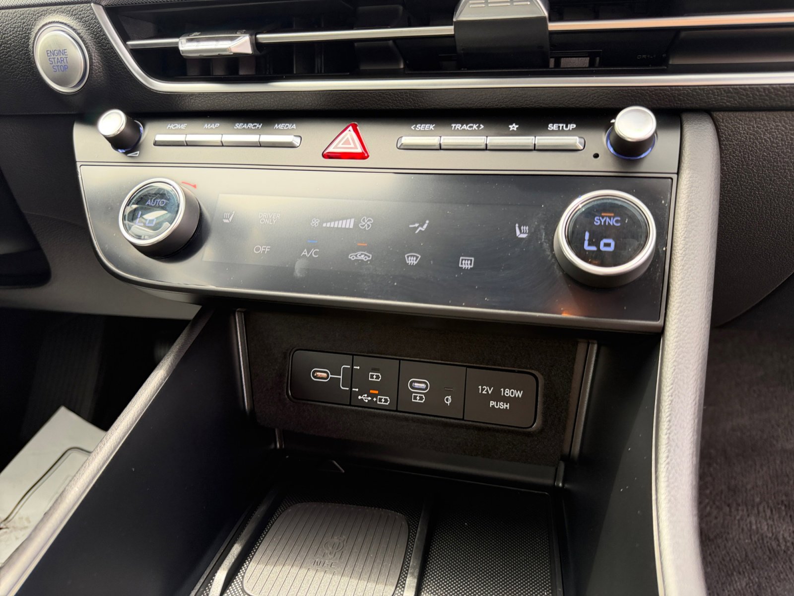 Used 2025 Hyundai Sonata SEL FWD image 31