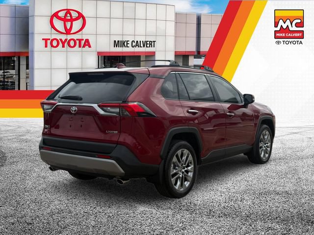 Used 2025 Toyota RAV4 Limited FWD image 5