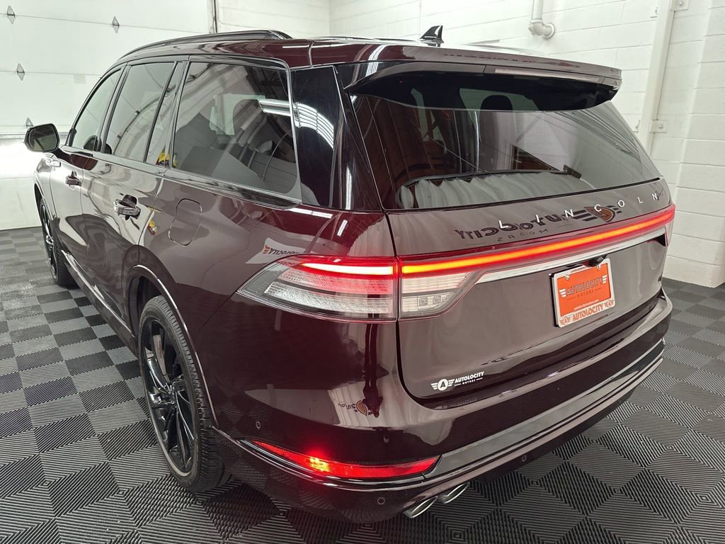 Used 2023 Lincoln Aviator Reserve w/ Equipment Group 201A image 8
