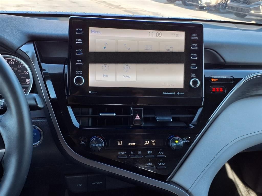 Used 2024 Toyota Camry XLE image 15