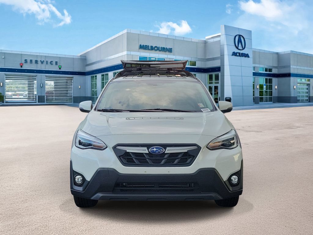 Used 2022 Subaru Crosstrek 2.5i Limited w/ Moonroof Package 2 AWD/4WD image 2