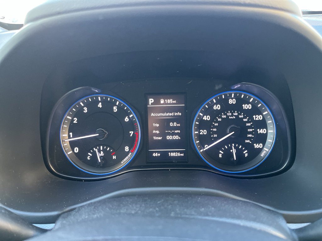 Used 2021 Hyundai Kona Limited image 13