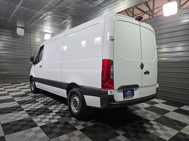 Used 2022 Mercedes-Benz Sprinter 2500 image 7