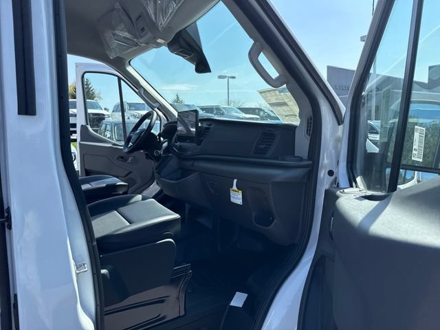 New 2026 Ford Transit 250 148 Medium Roof RWD image 11