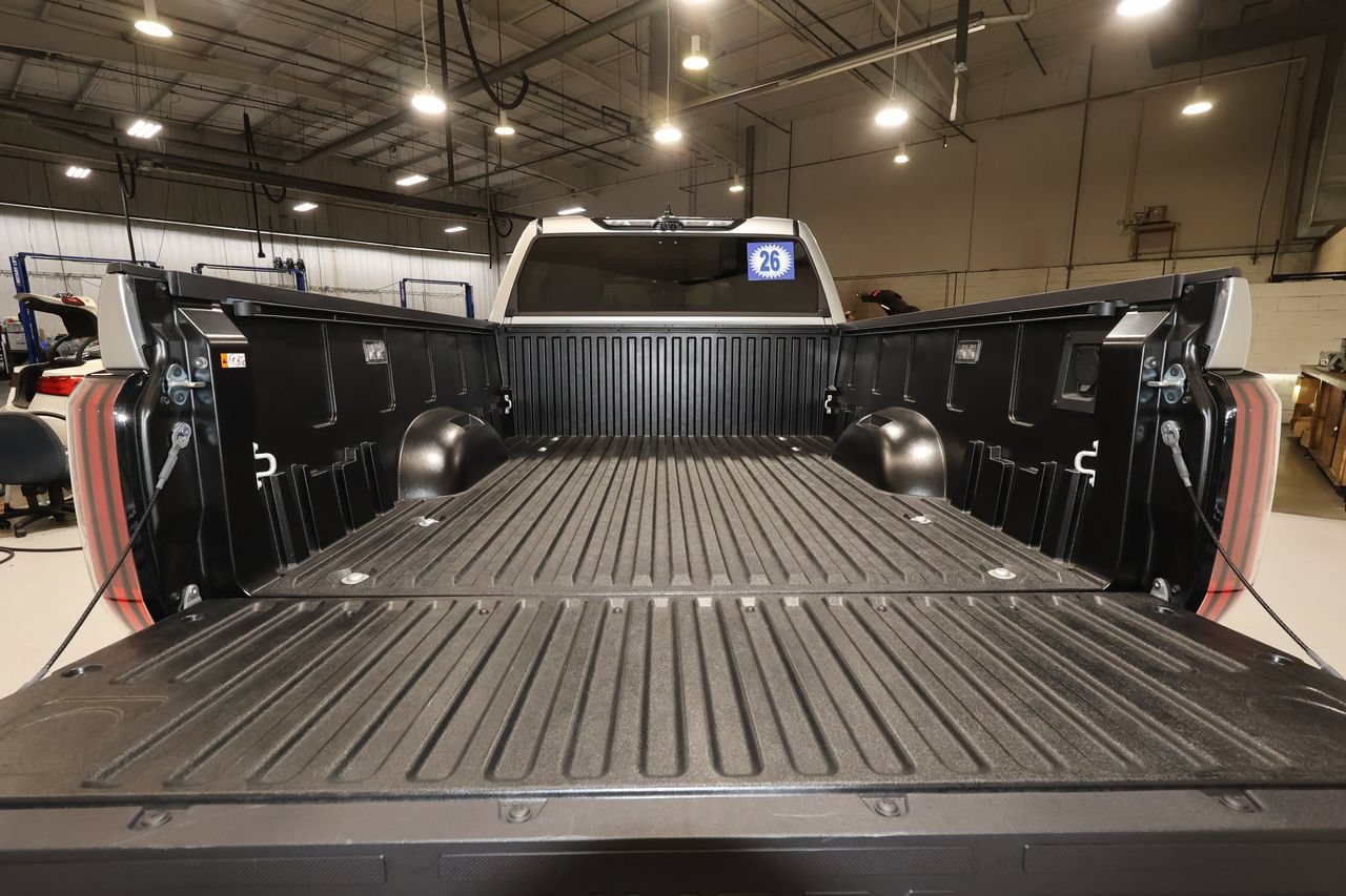 Used 2026 Toyota Tundra Platinum AWD/4WD image 24
