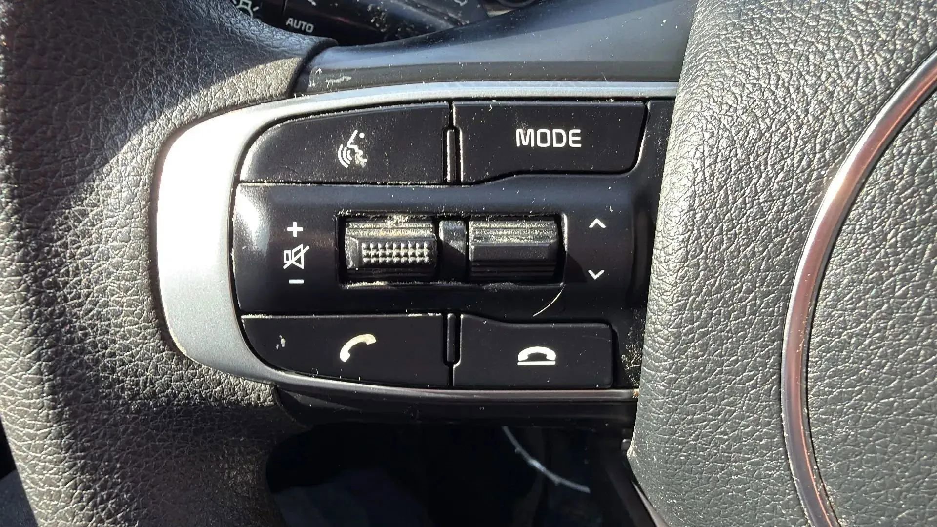 Used 2022 Kia K5 LX FWD image 12
