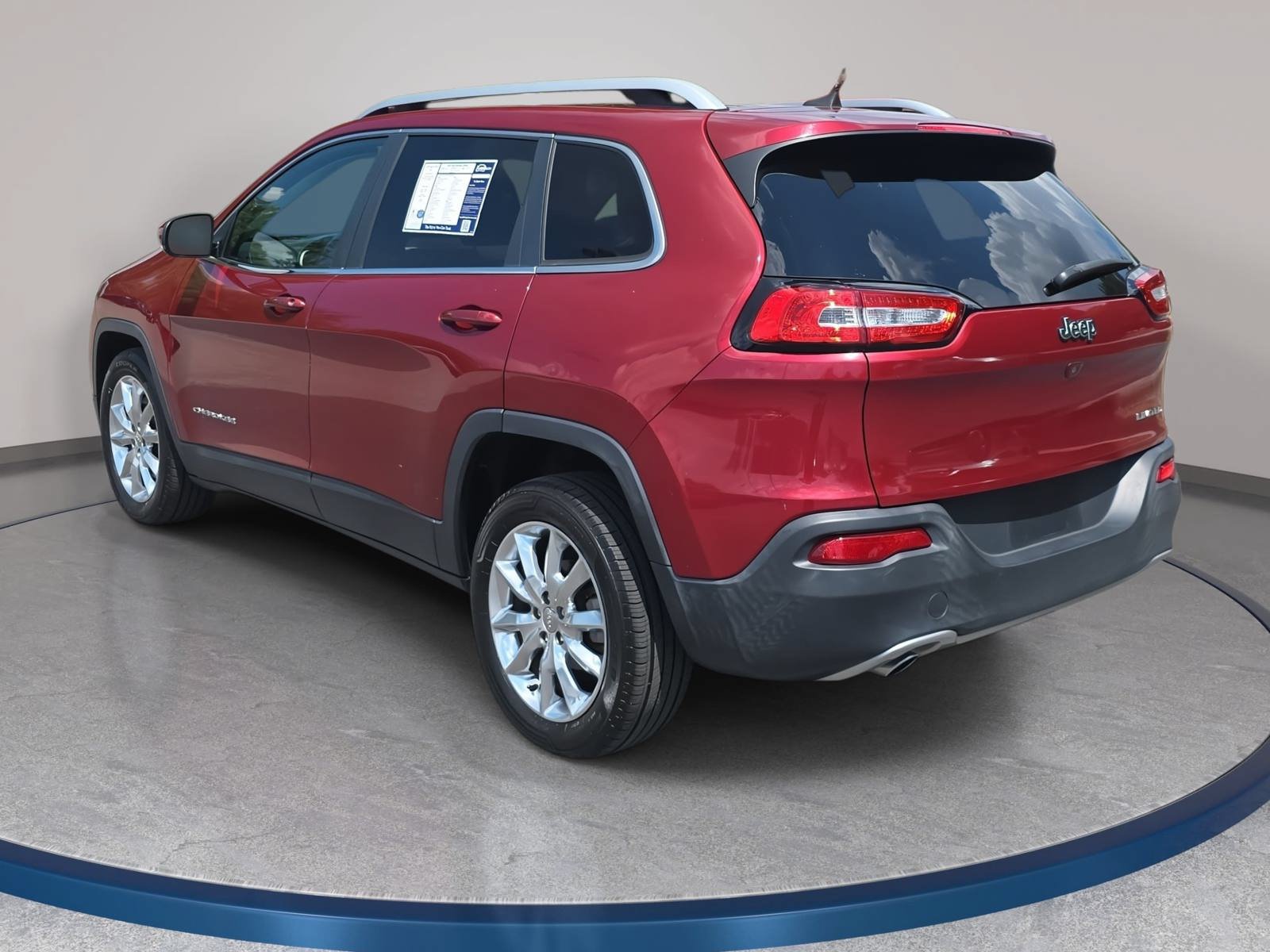 Used 2016 Jeep Cherokee Limited FWD image 7