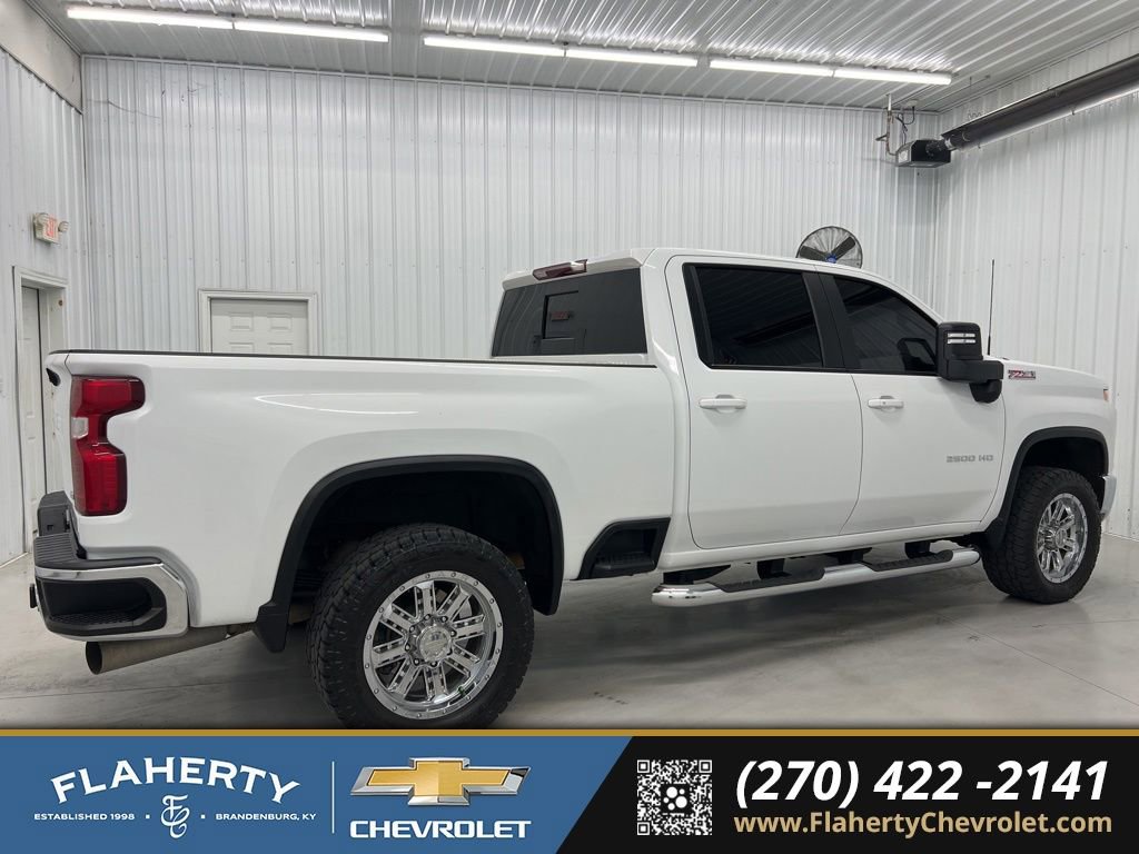Used 2021 Chevrolet Silverado 2500 LT w/ All Star Edition AWD/4WD image 2