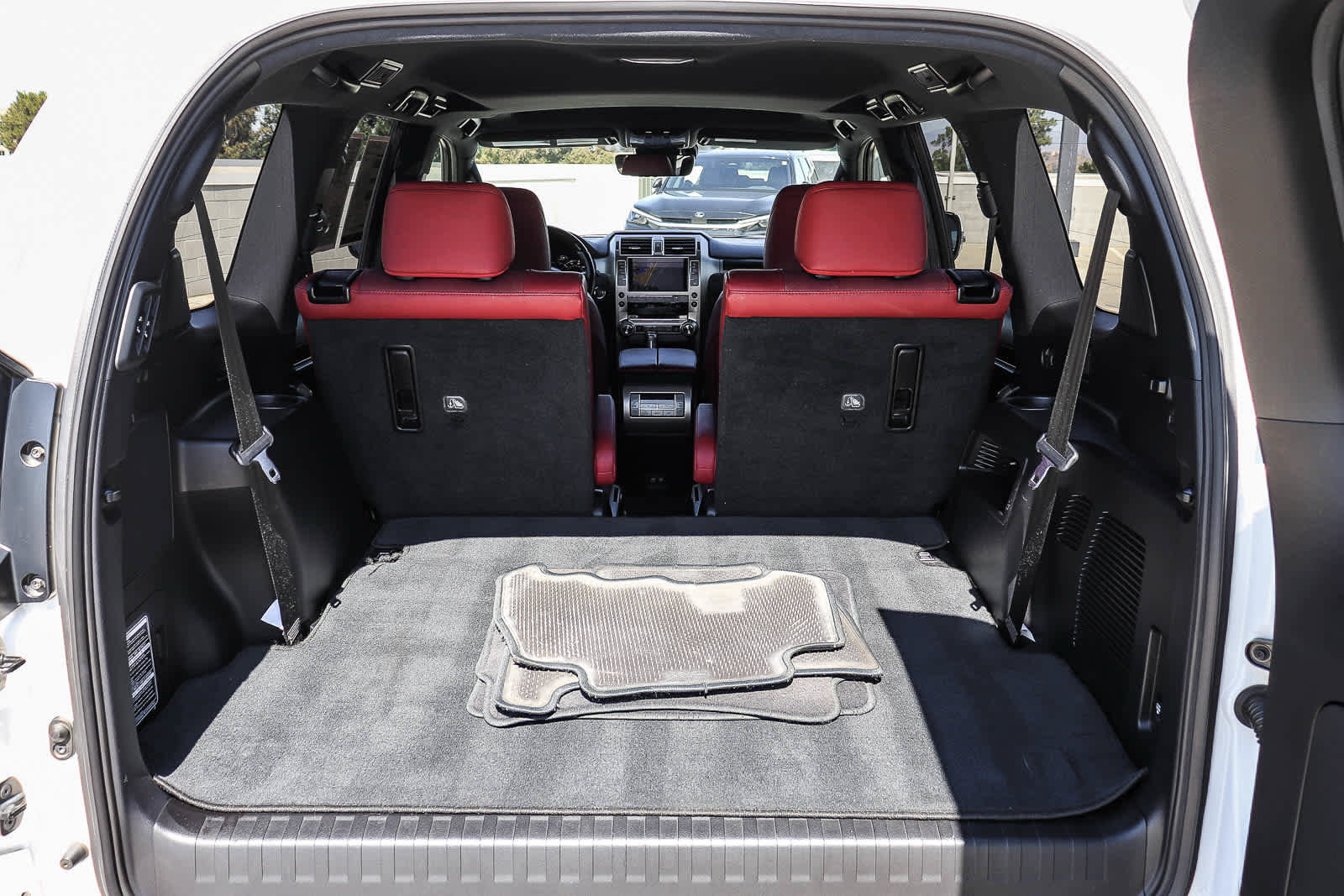 Certified 2021 Lexus GX 460 Premium w/ Accessory Package AWD/4WD image 28