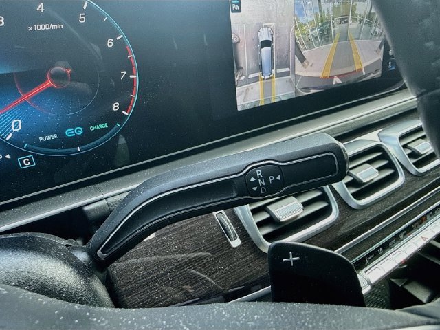 Used 2022 Mercedes-Benz GLS 580 4MATIC image 17