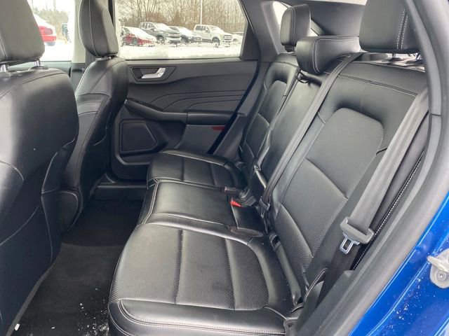 Used 2022 Ford Escape Titanium AWD/4WD image 17