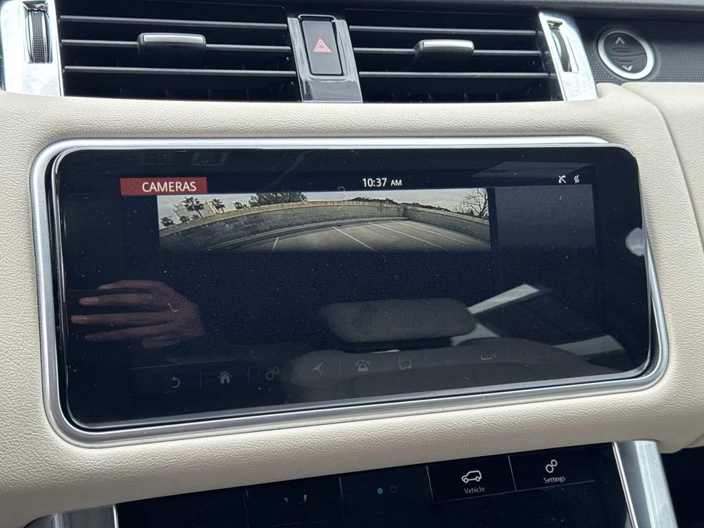 Used 2022 Land Rover Range Rover Sport HSE Silver Edition image 28