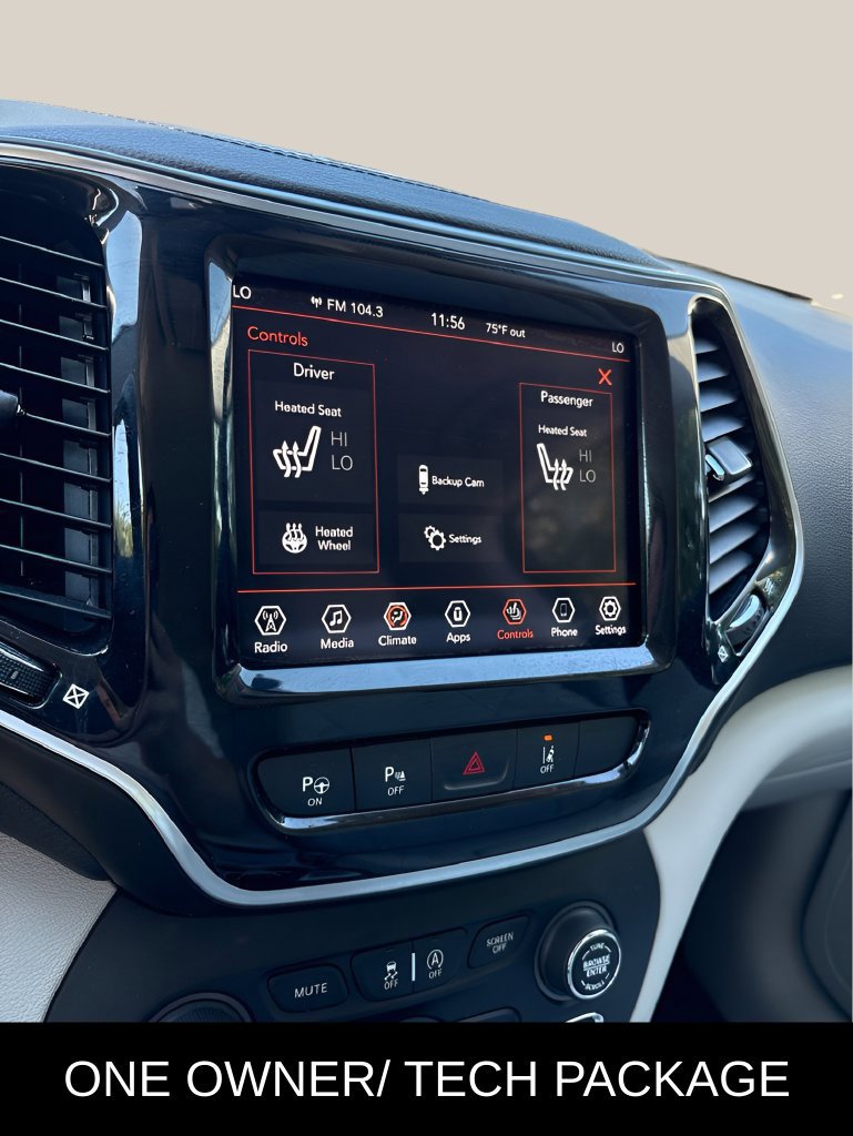 Used 2019 Jeep Cherokee Limited w/ Technology Group FWD image 29