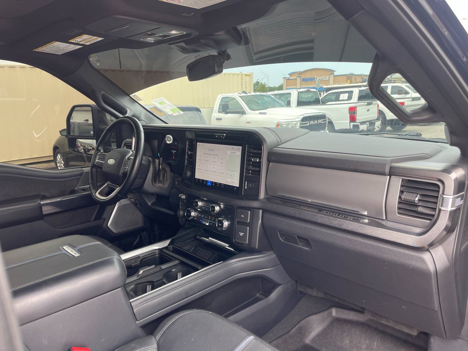 Used 2025 Ford F450 Platinum w/ FX4 Off-Road Package AWD/4WD image 17