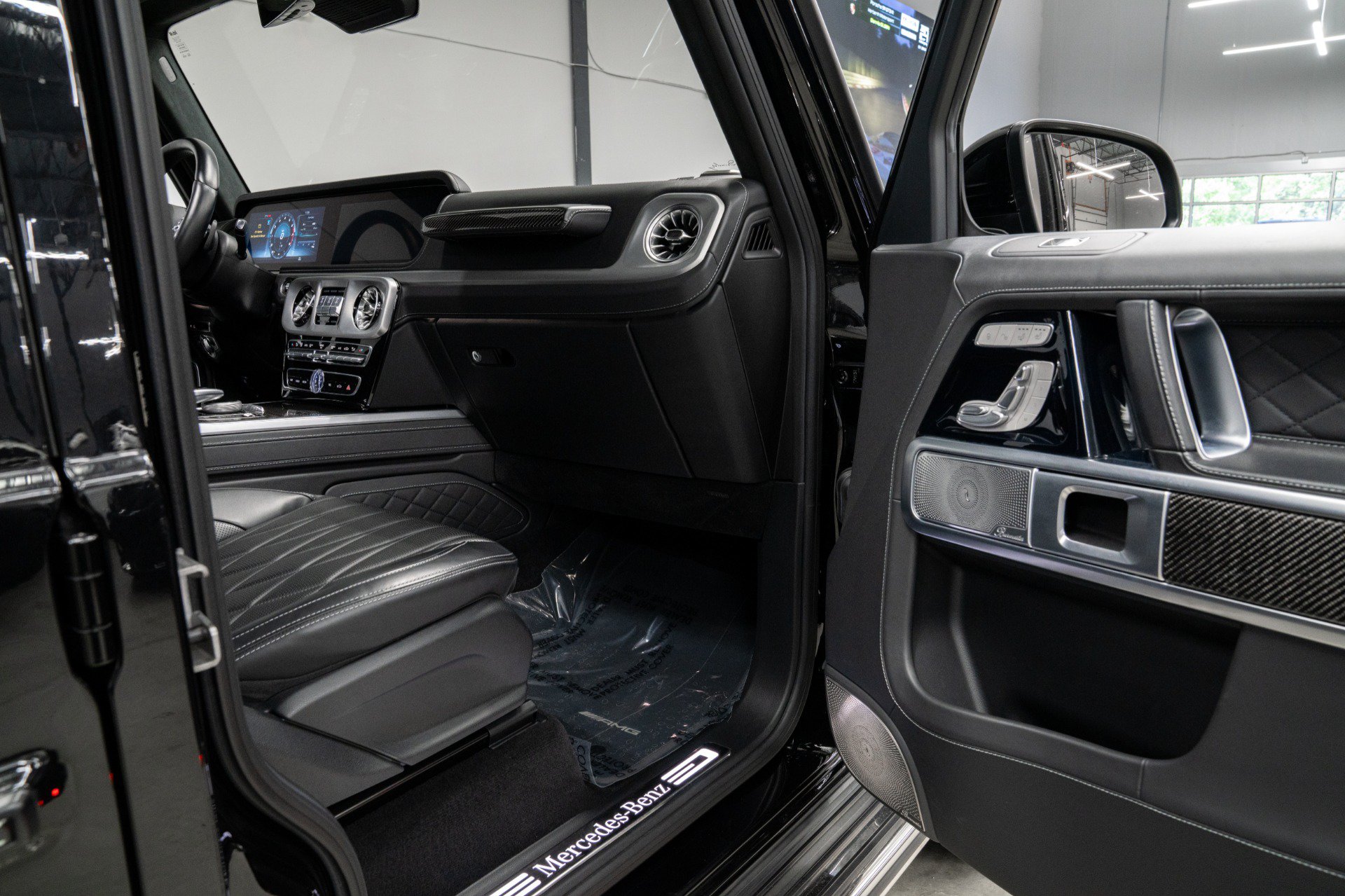 Used 2022 Mercedes-Benz G 550 image 33