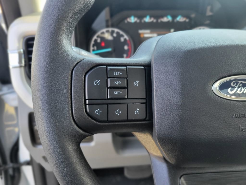 New 2026 Ford F350 4x4 Regular Cab Super Duty image 21