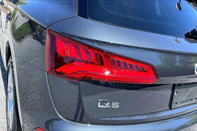 Used 2018 Audi Q5 2.0T Premium Plus w/ Premium Plus Package AWD/4WD image 26
