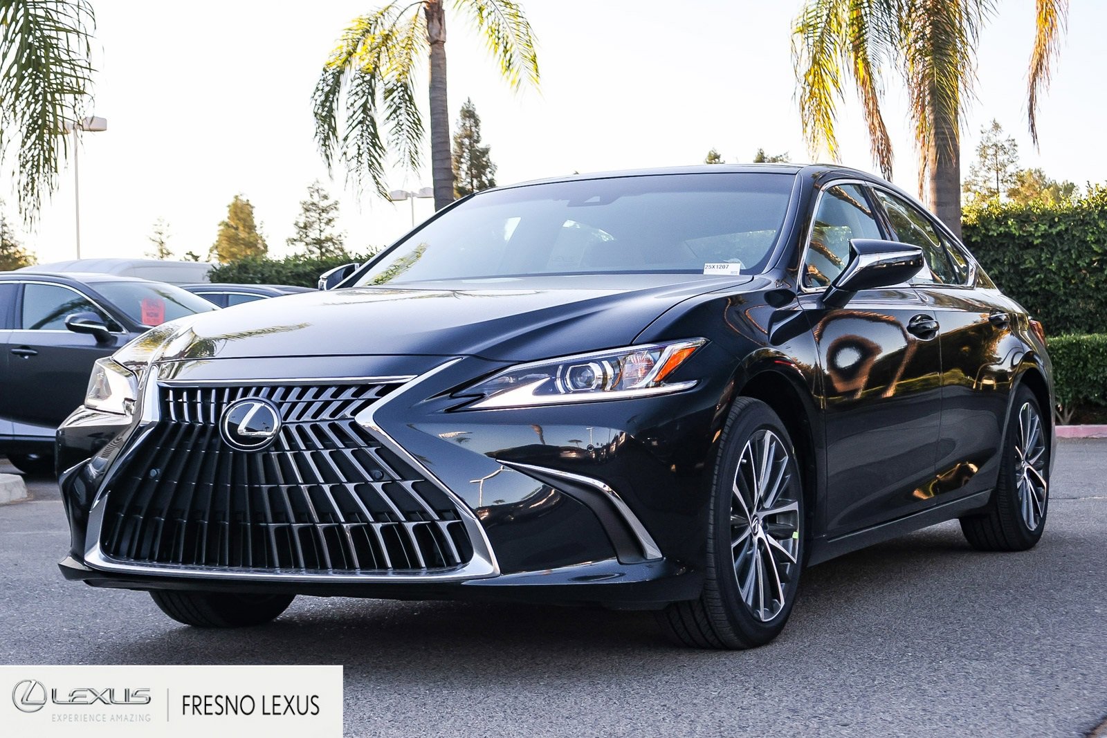 New 2025 Lexus ES 350 w/ Premium Package image 3