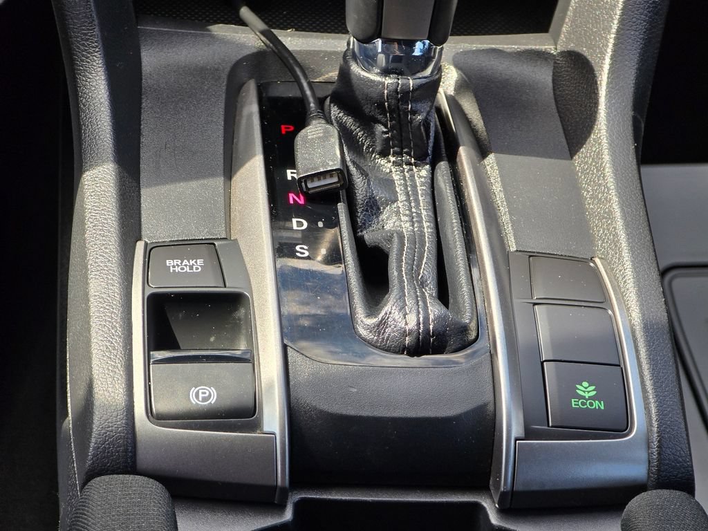 Used 2018 Honda Civic Sport image 18
