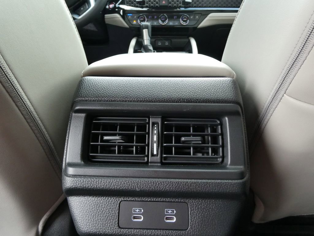 Used 2025 Honda Accord Touring image 18