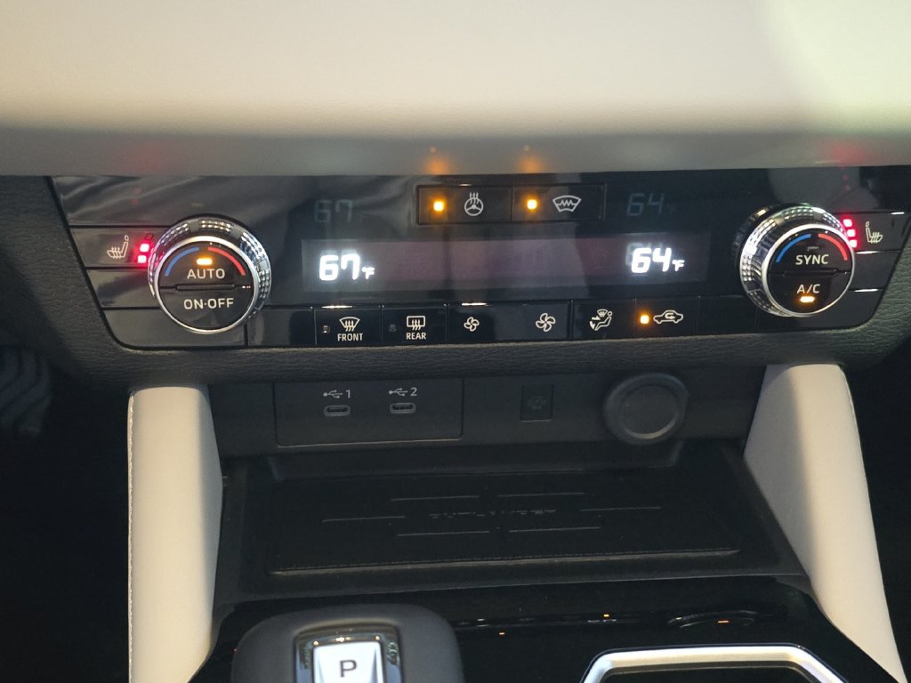 New 2026 Mitsubishi Outlander SE AWD/4WD image 22