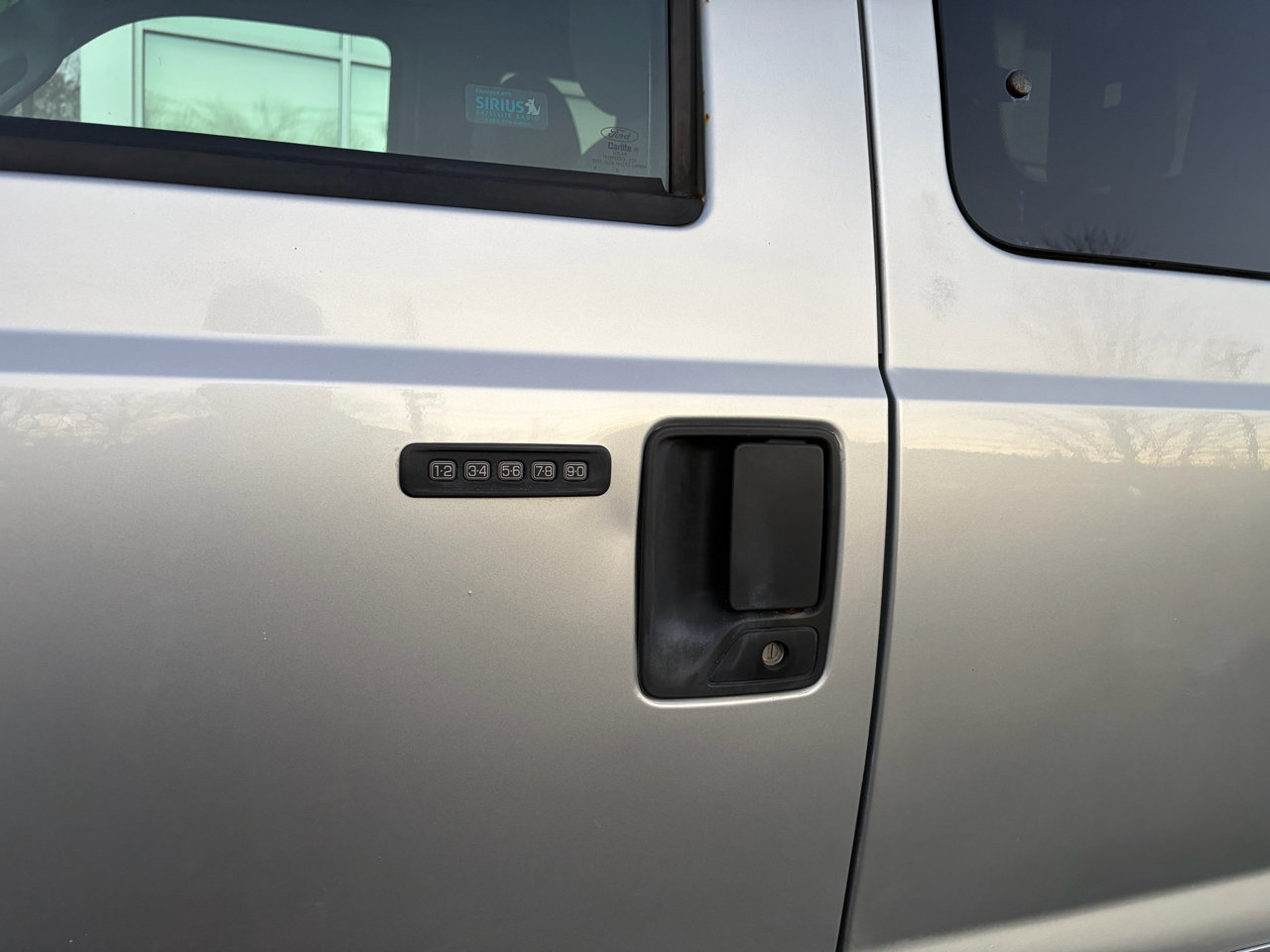 Used 2016 Ford F250 XLT w/ XLT Premium Package image 12