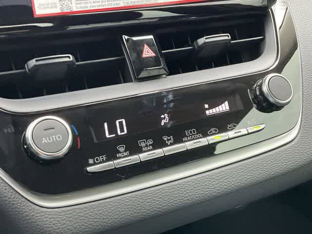 Used 2026 Toyota Corolla LE image 23