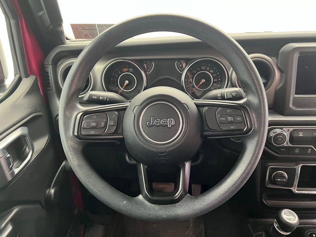 Used 2022 Jeep Wrangler Sport AWD/4WD image 17