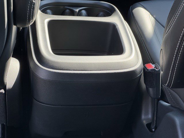 New 2026 Chrysler Pacifica Select image 31