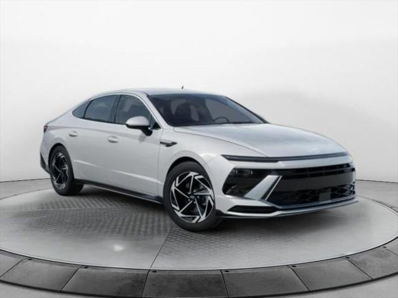 New 2026 Hyundai Sonata SEL image 2