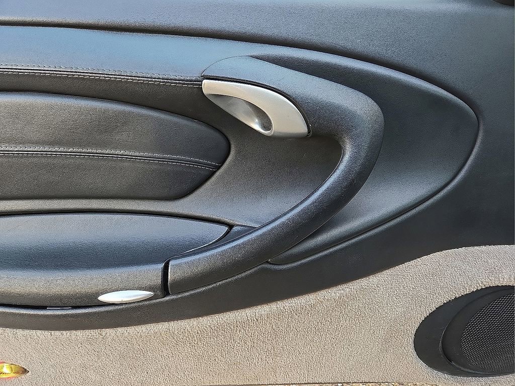 Used 2002 Porsche 911 Carrera image 19
