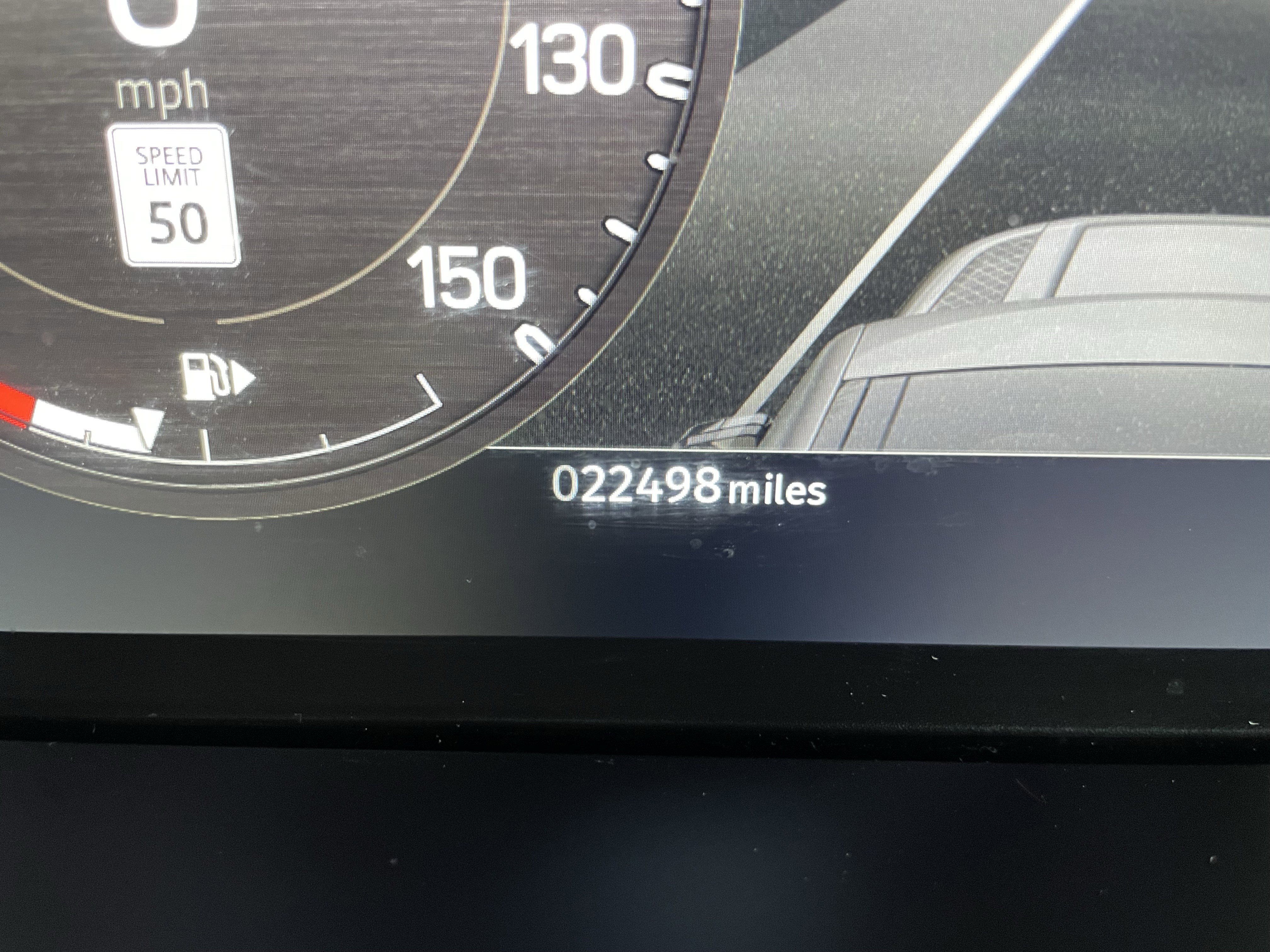 Used 2023 Land Rover Defender 110 S image 25