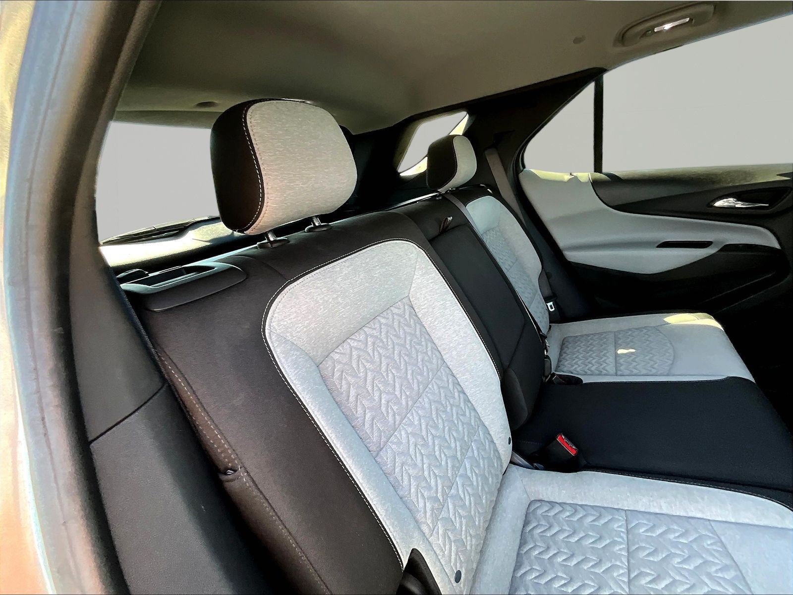 Used 2024 Chevrolet Equinox LS FWD image 25