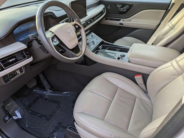 Used 2022 Lincoln Aviator Reserve image 11